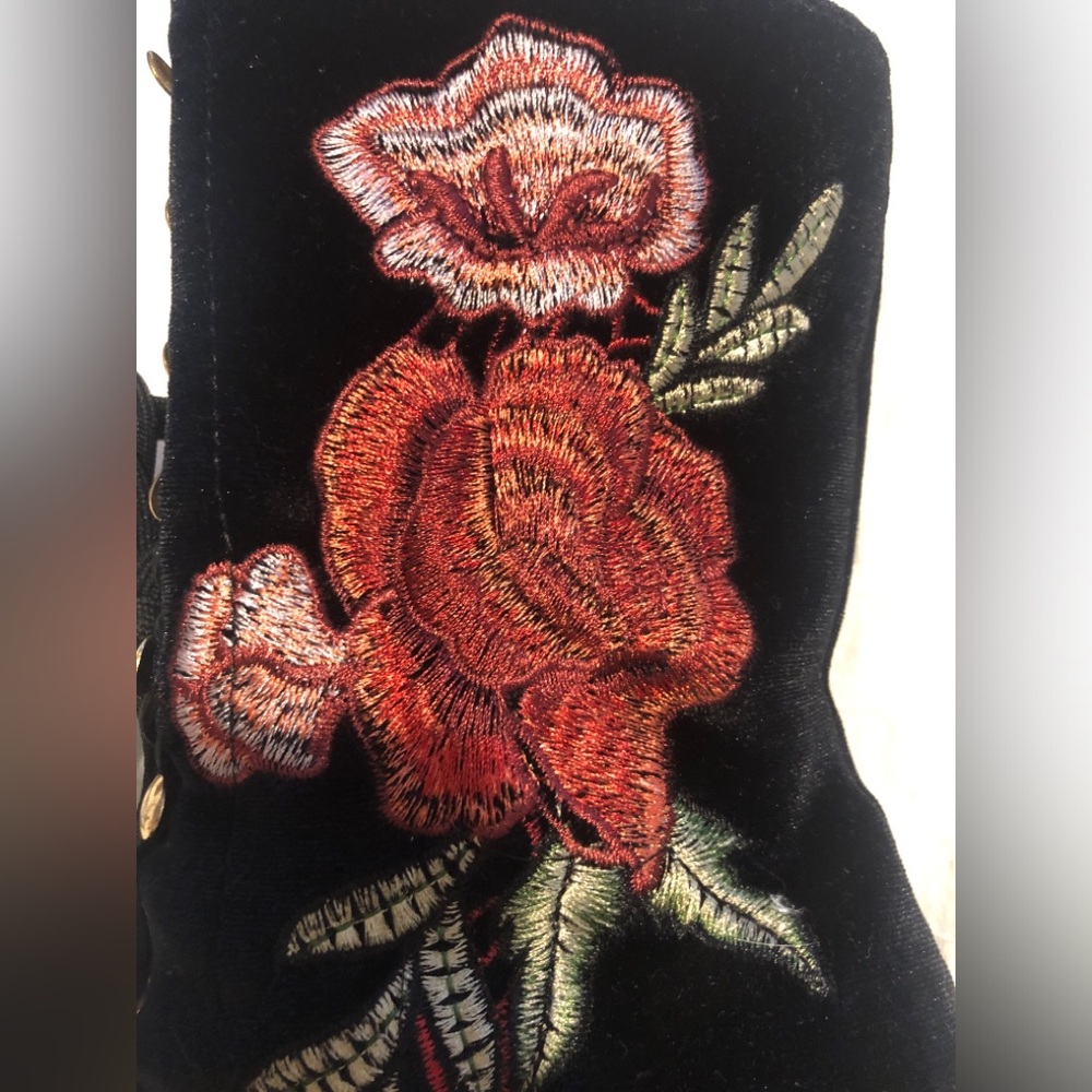 Velvet Stiletto Victorian Lace up Whimsigoth Witchy Boho Boots Pink Flower Roses - Picture 4 of 13